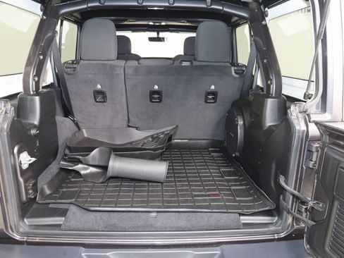 Used 2020 Jeep Wrangler Unlimited Rubicon image 48