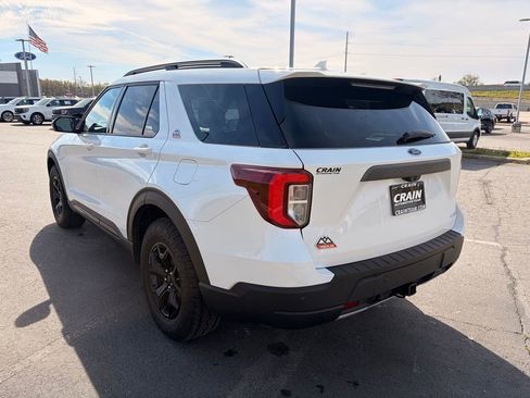 Used 2024 Ford Explorer Timberline w/ Timberline Technology Package image 5