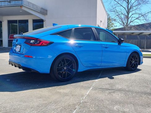 Used 2023 Honda Civic Sport image 9