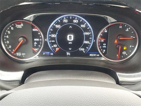 Used 2023 Chevrolet Traverse High Country image 16