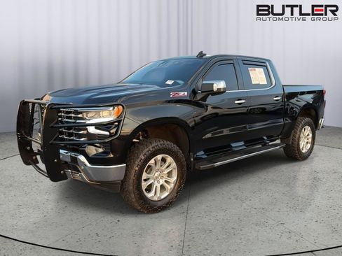 Used 2024 Chevrolet Silverado 1500 LTZ w/ LTZ Premium Package AWD/4WD image 2