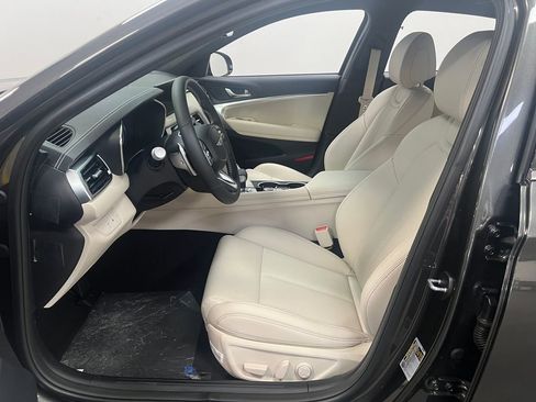 New 2026 Genesis G70 2.5T RWD image 9