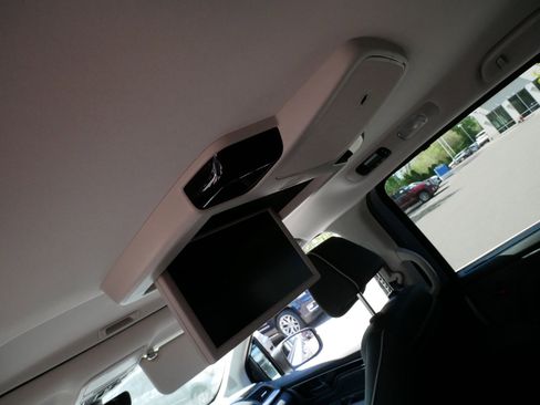 Certified 2026 Honda Odyssey Touring image 34
