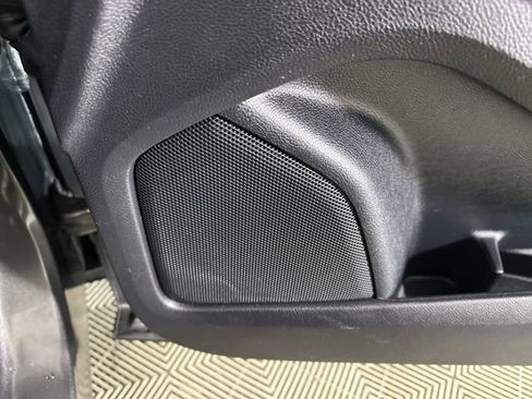 Used 2018 Ford Edge Titanium w/ Equipment Group 301A image 29