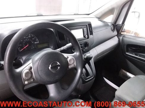 Used 2017 Nissan NV200 SV w/ Technology Package image 11