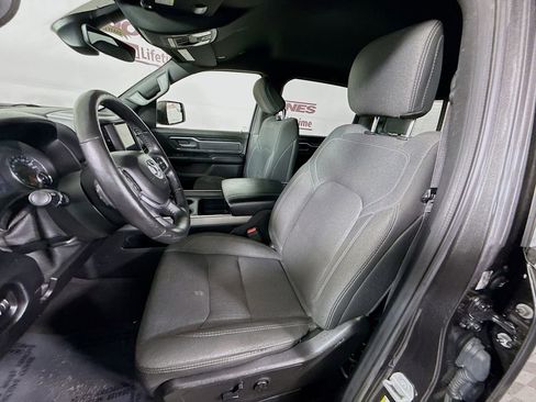 Used 2019 RAM 1500 Big Horn RWD image 25