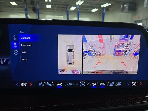 New 2026 Chevrolet Traverse RS w/ LPO, Floor Liner Package AWD/4WD image 26