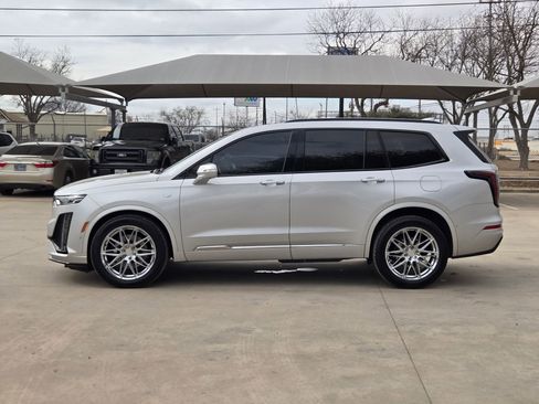 Certified 2020 Cadillac XT6 Sport w/ Platinum Package image 6