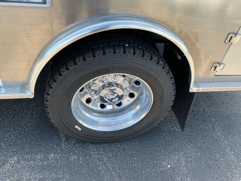 New 2026 RAM 5500 4x4 Crew Cab w/ Laramie Trim Package image 19