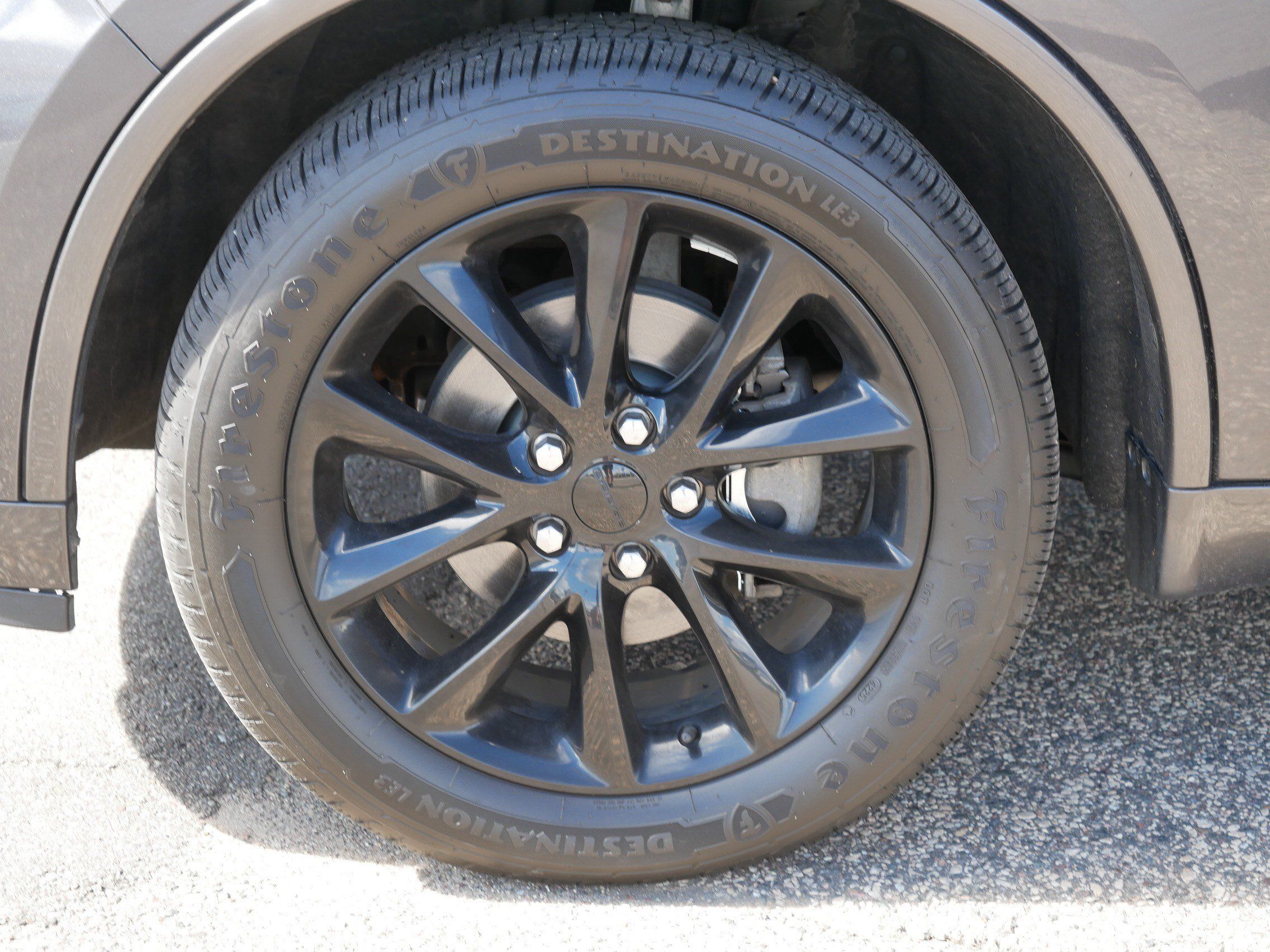 Used 2017 Dodge Durango GT w/ Premium Group AWD/4WD image 15