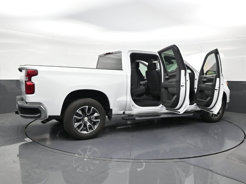 Used 2023 Chevrolet Silverado 1500 LT RWD image 25