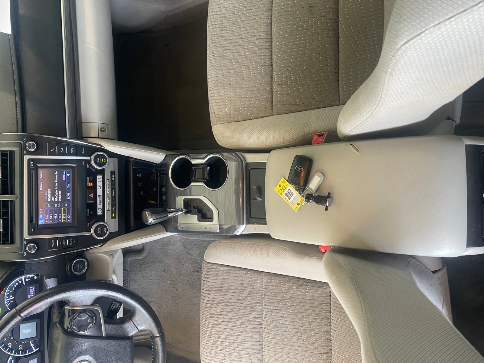 Used 2013 Toyota Camry XLE w/ Convenience Pkg FWD image 15