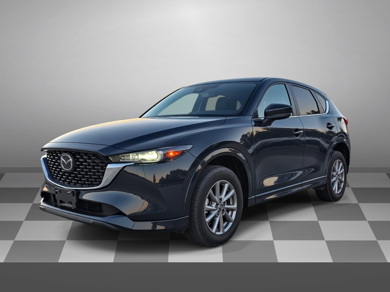 Used 2025 MAZDA CX-5 AWD 2.5 S w/ Preferred Package image 3