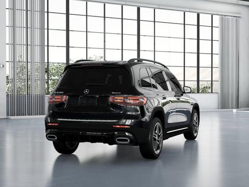 New 2026 Mercedes-Benz GLB 250 4MATIC image 23