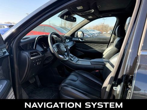 Used 2020 Hyundai Palisade Limited w/ Winter Weather Package image 8