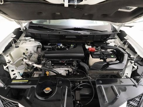 Used 2016 Nissan Rogue SL w/ SL Premium Package image 6