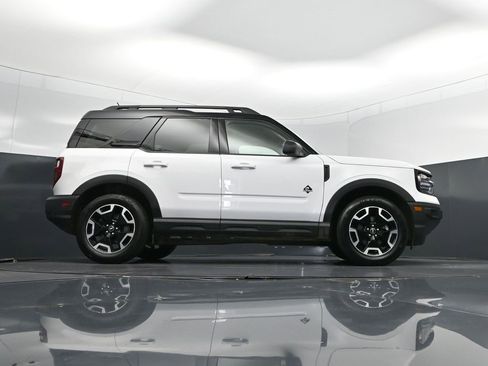 Used 2022 Ford Bronco Sport Outer Banks w/ Tech Package image 44