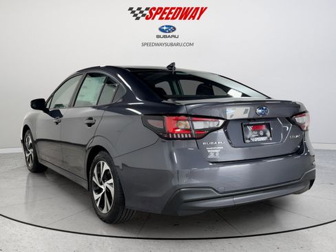 Used 2025 Subaru Legacy Premium AWD/4WD image 5