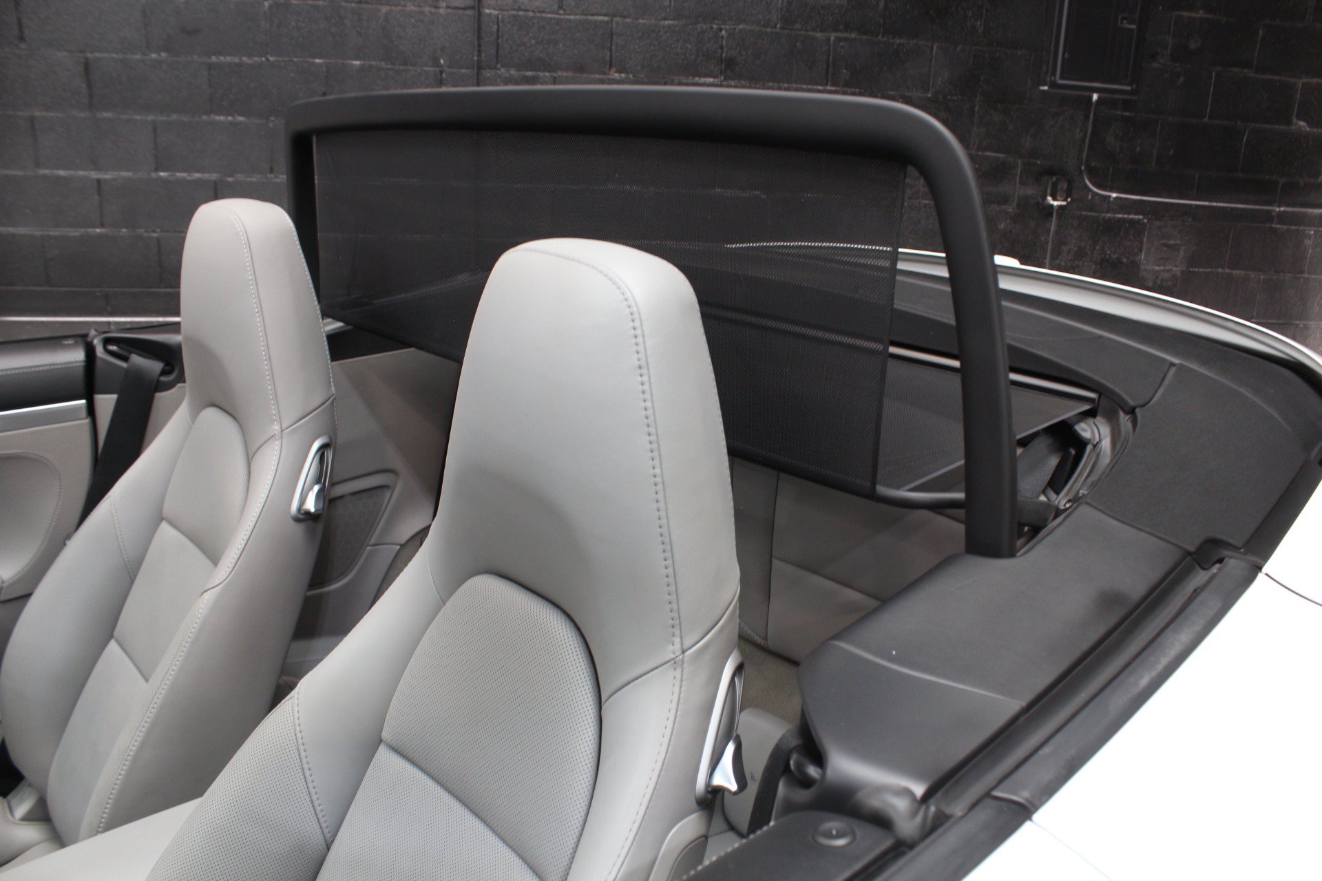 Used 2013 Porsche 911 Carrera 4S AWD/4WD image 39