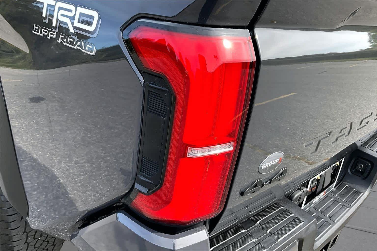 Used 2024 Toyota Tacoma TRD Off-Road AWD/4WD image 28