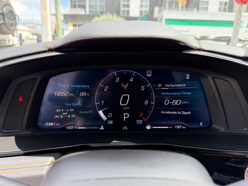 Used 2021 Chevrolet Corvette Stingray Preferred Cpe w/ Z51 Performance Package image 37