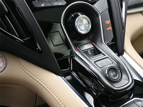 Used 2023 Acura RDX AWD image 4