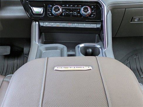 New 2026 GMC Sierra 2500 Denali w/ Denali Reserve Package image 23