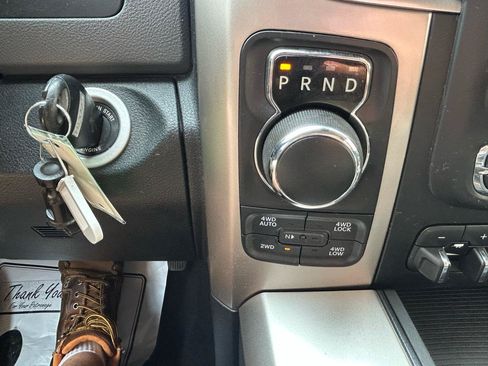 Used 2018 RAM 1500 Big Horn AWD/4WD image 24