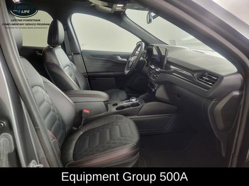 Used 2023 Ford Escape ST-Line Elite w/ Premium Technology Package AWD/4WD image 18