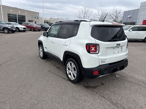 Used 2016 Jeep Renegade Limited image 7