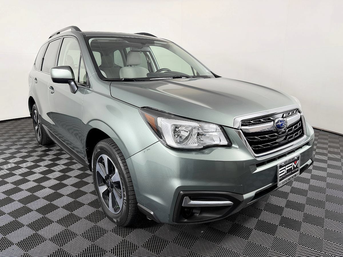 Used 2018 Subaru Forester 2.5i Premium AWD/4WD image 5