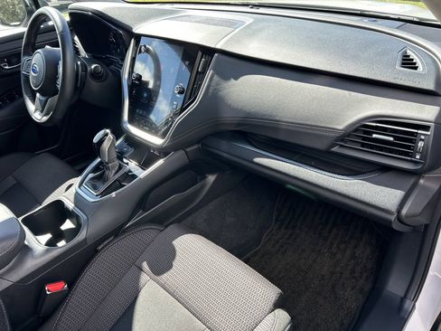 Certified 2025 Subaru Outback Premium w/ Popular Package #1A image 13