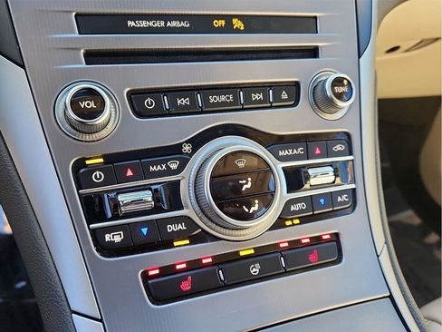 Used 2019 Lincoln MKZ Reserve w/ Reserve Plus Package image 13