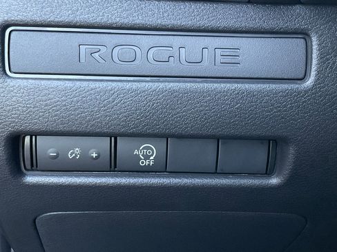 New 2026 Nissan Rogue S image 24