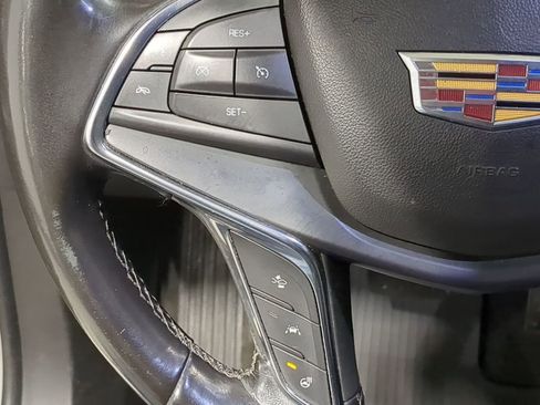 Used 2019 Cadillac XT5 Premium Luxury image 29