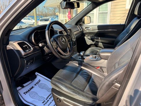Used 2015 Jeep Grand Cherokee Limited image 19