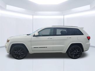 Used 2022 Jeep Grand Cherokee Laredo X AWD/4WD video 2