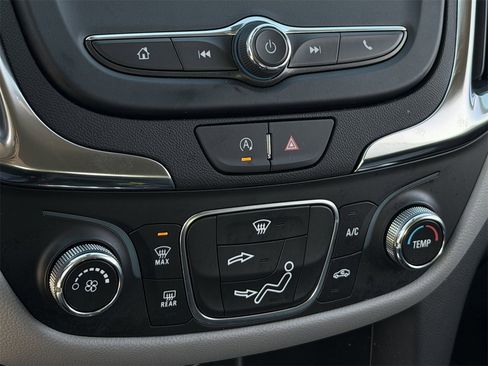 Certified 2024 Chevrolet Equinox LT image 20