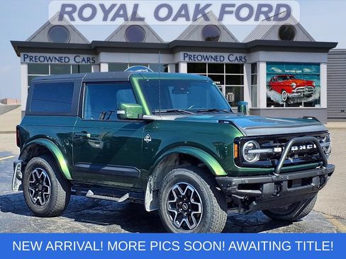 Certified 2023 Ford Bronco Outer Banks AWD/4WD image 1