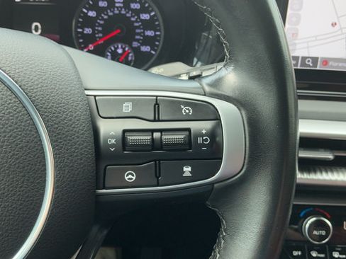 Used 2024 Kia K5 GT-Line FWD image 13