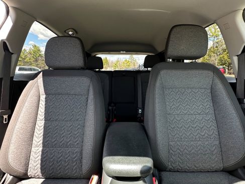 Used 2024 Chevrolet Equinox LT AWD/4WD image 22