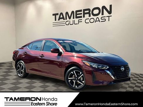 Used 2025 Nissan Sentra SV FWD image 1