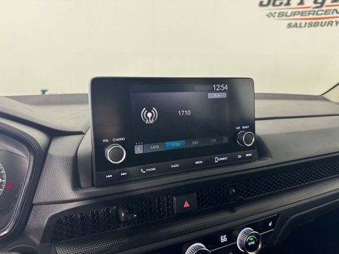 Used 2025 Honda CR-V EX image 14