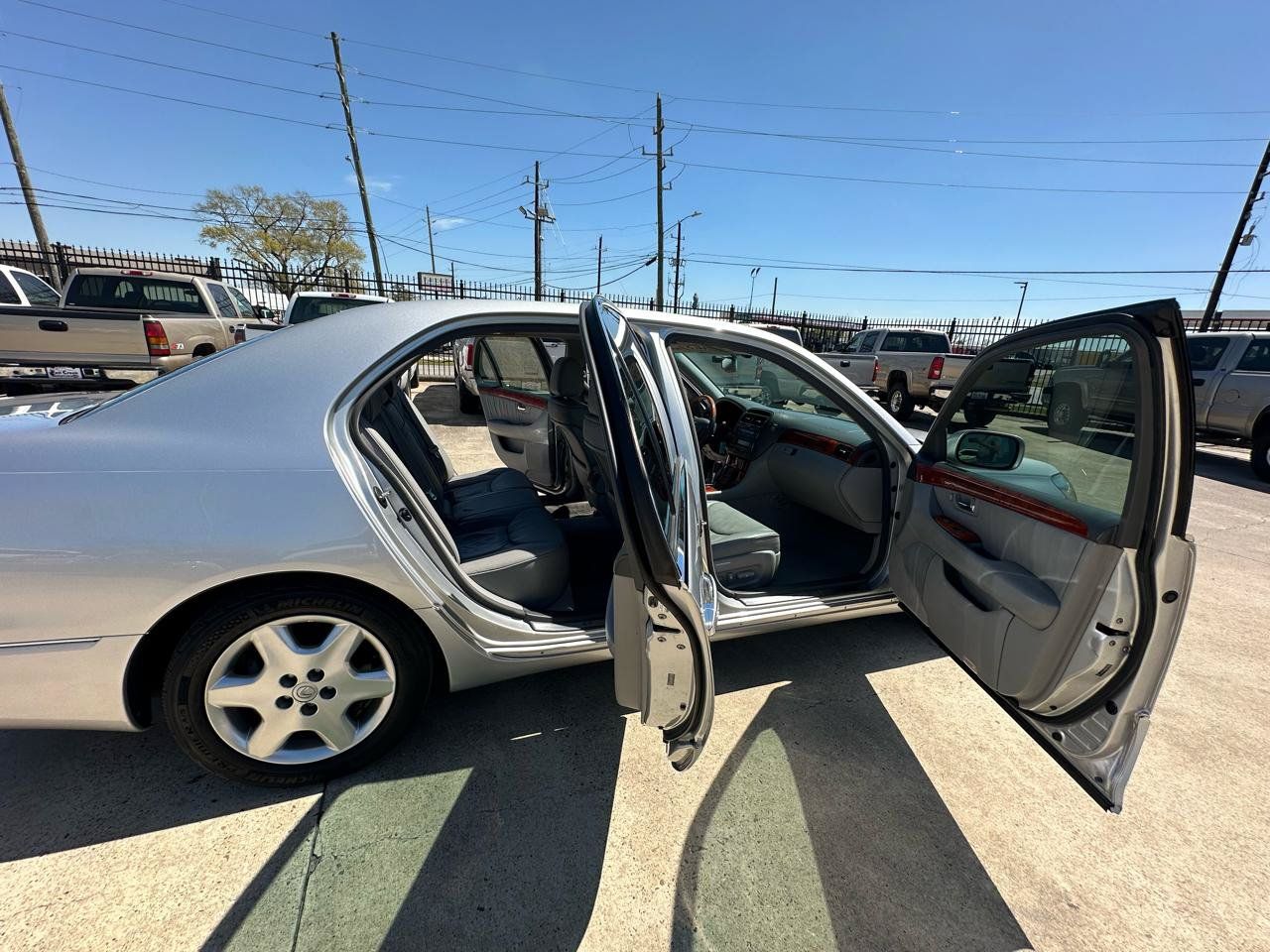 Used 2004 Lexus LS 430 RWD image 68
