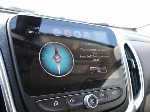 Used 2018 Chevrolet Equinox LT w/ Sun & Infotainment Package image 36