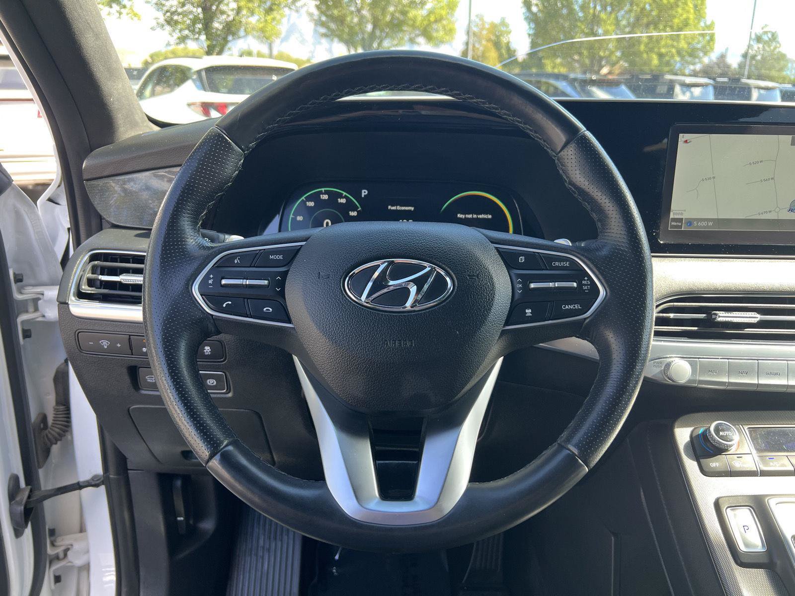Used 2022 Hyundai Palisade Calligraphy w/ Cargo Package AWD/4WD image 6