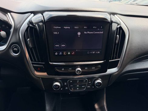 Used 2020 Chevrolet Traverse LT AWD/4WD image 33