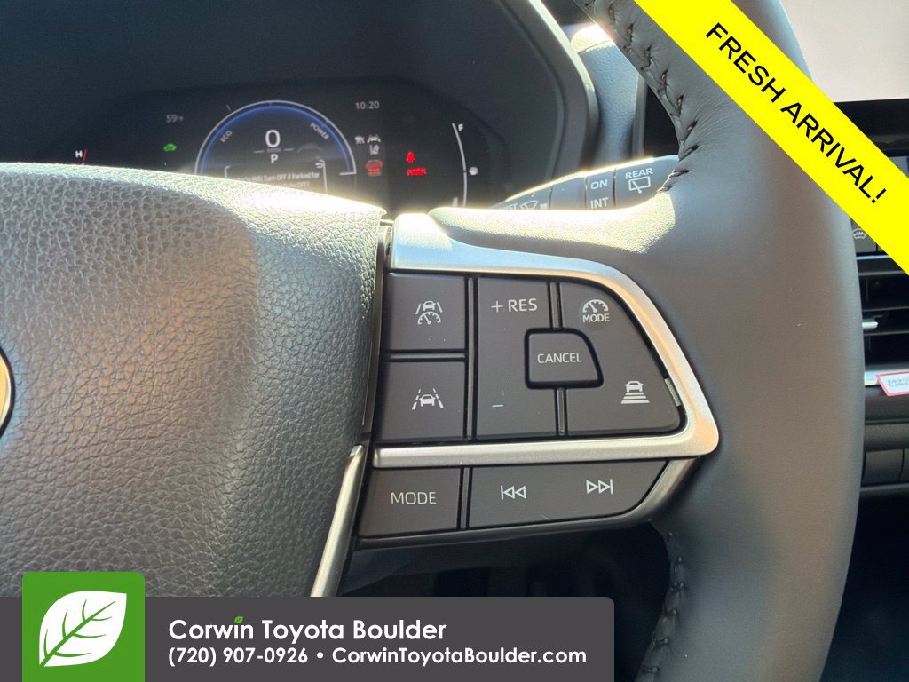 New 2026 Toyota Grand Highlander XLE FWD image 32