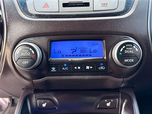 Used 2014 Hyundai Tucson Limited w/ Technology Package 02 FWD image 16