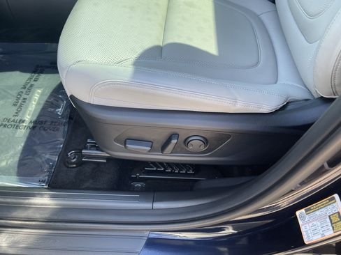 Certified 2024 Hyundai Tucson Limited AWD/4WD image 19